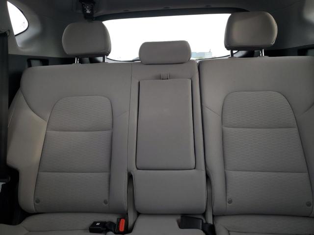 Photo 10 from auction – 2019 HYUNDAI TUCSON SE with VIN KM8J2CA47KU941566