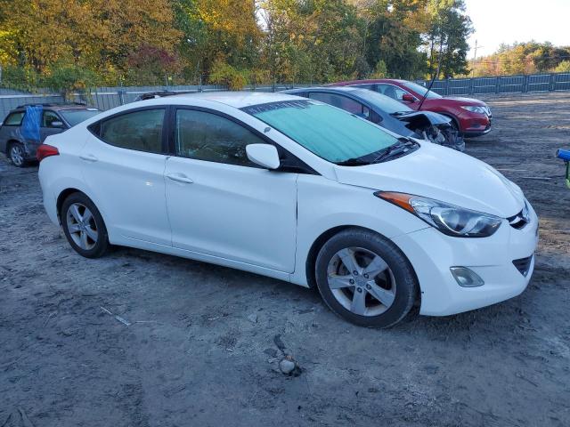 Photo 4 from auction – 2012 HYUNDAI ELANTRA GL with VIN 5NPDH4AEXCH093533