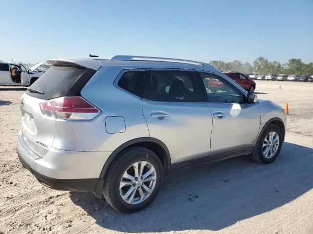 Photo 3 from auction – 2015 NISSAN ROGUE S with VIN KNMAT2MT2FP552675