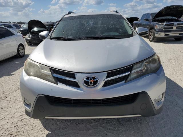 Photo 5 from auction – 2014 TOYOTA RAV4 XLE with VIN JTMWFREV5EJ022353