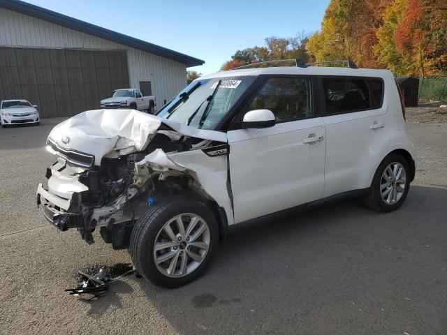 KIA SOUL + 2018 with VIN KNDJP3A58J7515767 - Photo from auction