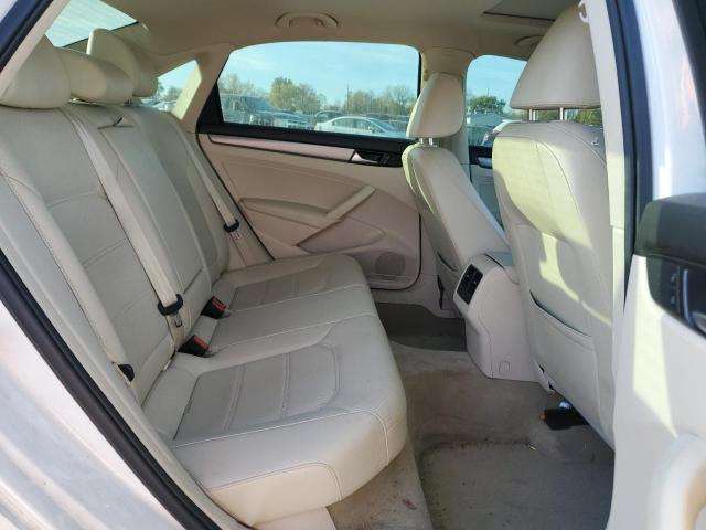 Photo 10 from auction – 2014 VOLKSWAGEN PASSAT SE with VIN 1VWBN7A38EC024724