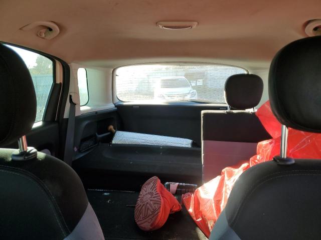 Photo 10 from auction – 2014 FIAT 500L EASY with VIN ZFBCFABH4EZ023856