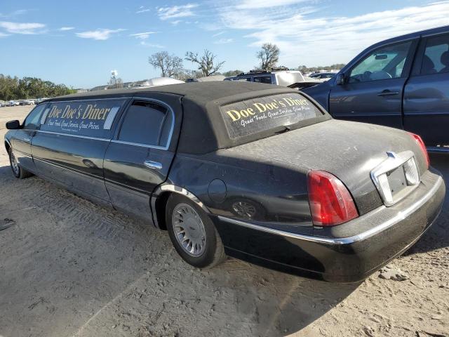 Photo 2 from auction – 2001 LINCOLN TOWN CAR E with VIN 1L1FM81W91Y606655