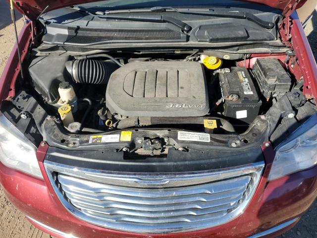 Photo 12 from auction – 2015 CHRYSLER TOWN & COU with VIN 2C4RC1GG4FR506193