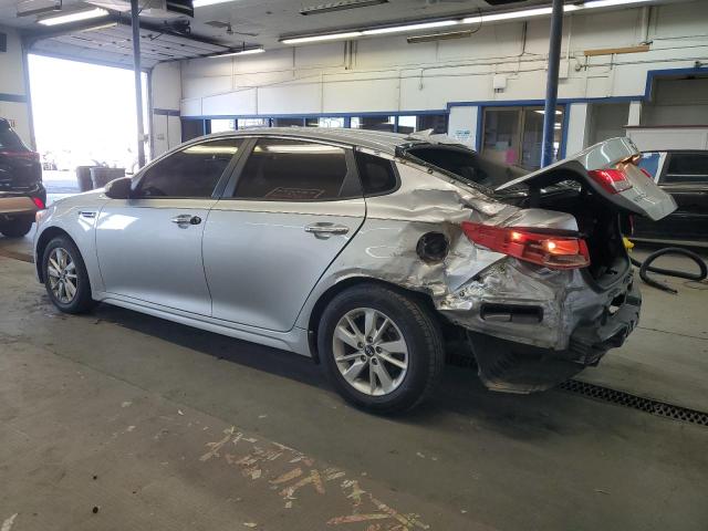 Photo 2 from auction – 2016 KIA OPTIMA with VIN 5XXGT4L39GG076750