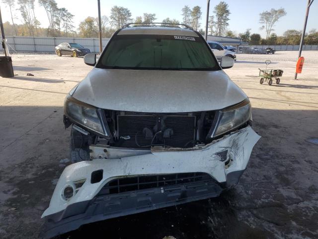 Photo 5 from auction – 2015 NISSAN PATHFINDER with VIN 5N1AR2MNXFC668306
