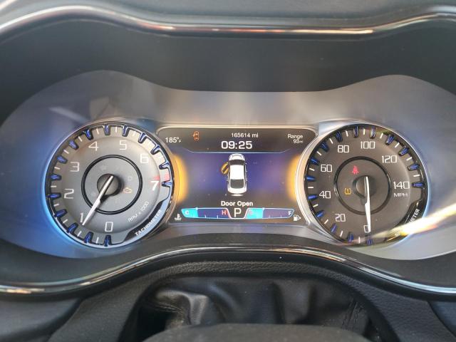 Photo 9 from auction – 2015 CHRYSLER 200 S with VIN 1C3CCCDG0FN690829