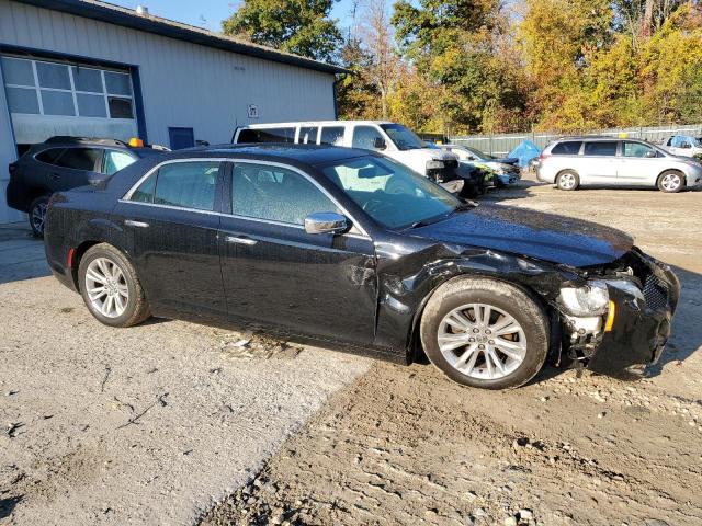 Photo 4 from auction – 2017 CHRYSLER 300C with VIN 2C3CCAEG7HH570881