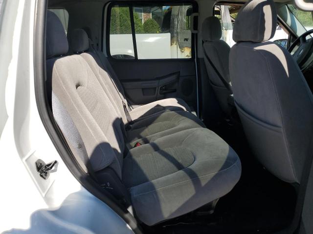 Photo 11 from auction – 2005 FORD EXPLORER X with VIN 1FMZU73EX5UA60732