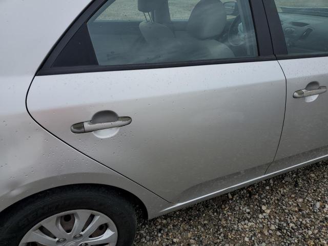 Photo 10 from auction – 2010 KIA FORTE EX with VIN KNAFU4A22A5267938
