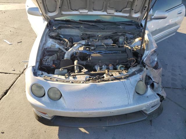 Photo 11 from auction – 2000 ACURA INTEGRA LS with VIN JH4DC4459YS009106