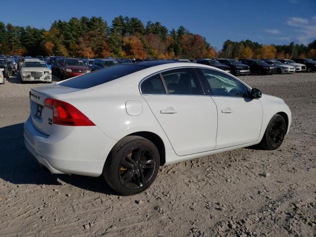 Photo 3 from auction – 2015 VOLVO S60 PREMIE with VIN YV1612TB2F1314634