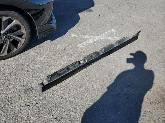 Photo 12 from auction – 2017 TOYOTA COROLLA IM with VIN JTNKARJE4HJ525973