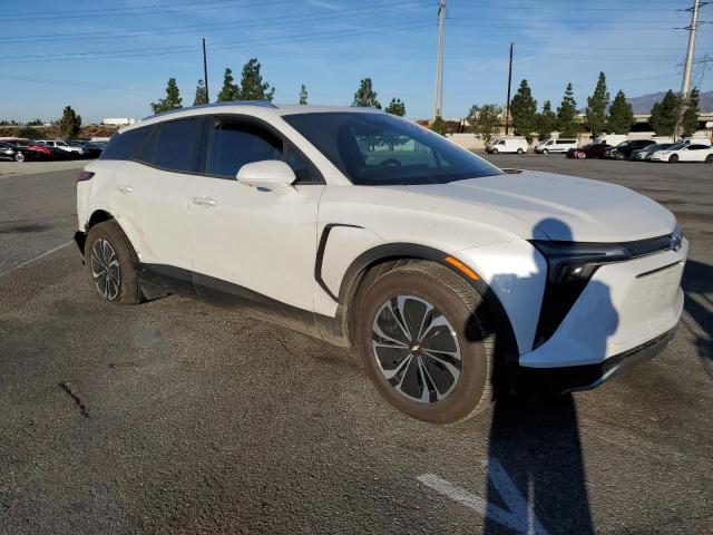 Photo 4 from auction – 2024 CHEVROLET BLAZER 2LT with VIN 3GNKDBRJ8RS258798