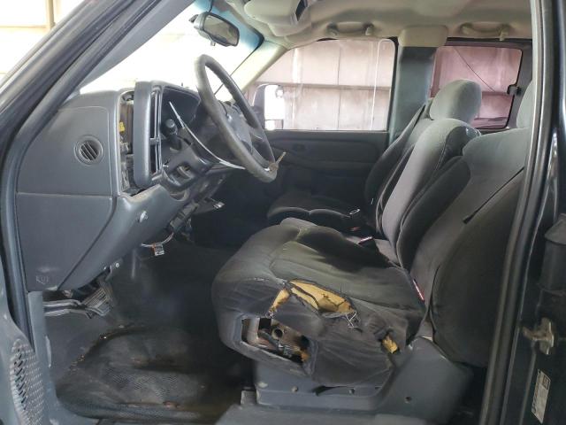 Photo 7 from auction – 2004 CHEVROLET SILVERADO with VIN 2GCEC19V841281881