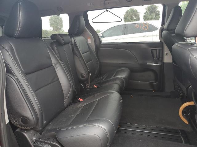 Photo 11 from auction – 2017 TOYOTA SIENNA SE with VIN 5TDXZ3DC1HS873260