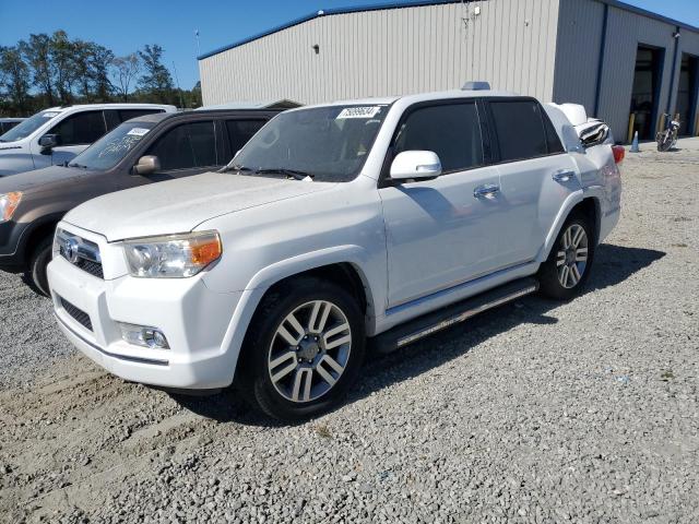 TOYOTA 4RUNNER SR 2011 with VIN JTEZU5JR8B5025638 - Photo from auction