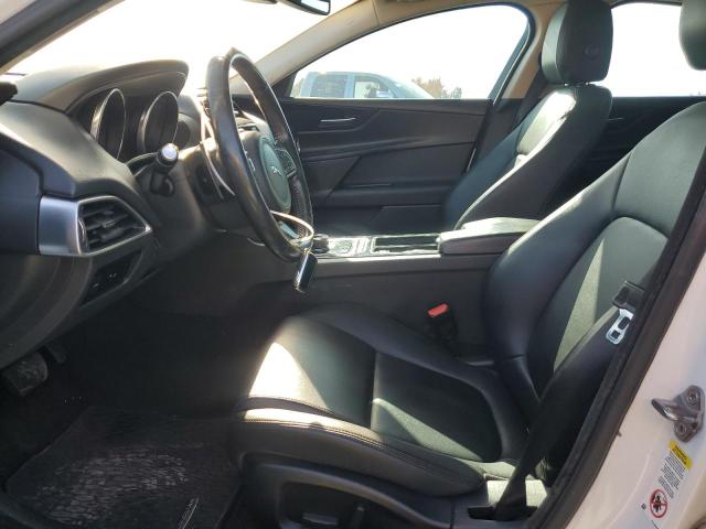 Photo 7 from auction – 2018 JAGUAR XE with VIN SAJAS4FX9JCP34826