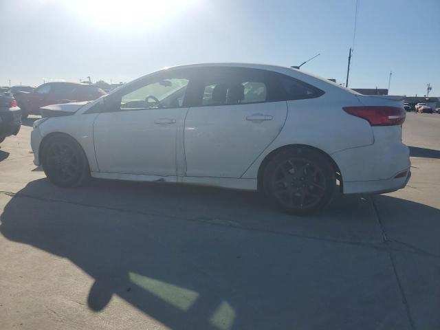 Photo 2 from auction – 2016 FORD FOCUS SE with VIN 1FADP3F2XGL262419