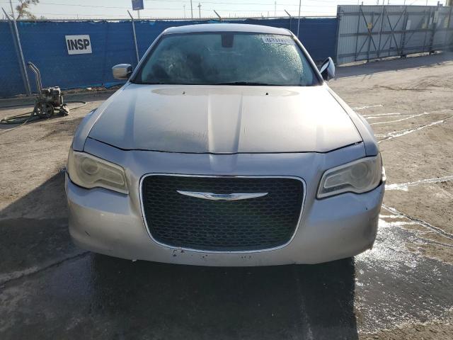 Photo 5 from auction – 2015 CHRYSLER 300 LIMITE with VIN 2C3CCAAG8FH841935