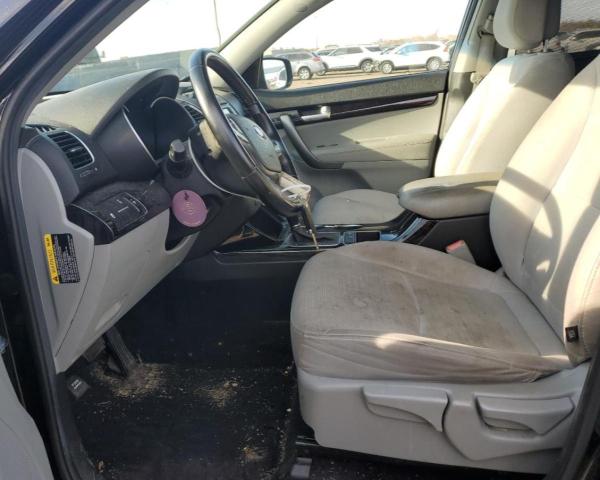 Photo 7 from auction – 2014 KIA SORENTO LX with VIN 5XYKTCA69EG538718