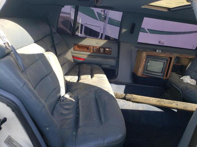 Photo 10 from auction – 1995 CADILLAC FLEETWOOD with VIN 1G6DW52P2SR700272