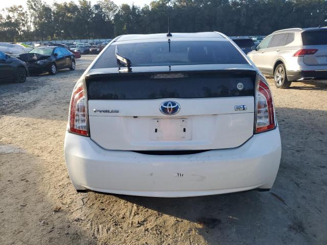 Photo 6 from auction – 2013 TOYOTA PRIUS with VIN JTDKN3DU1D5636735