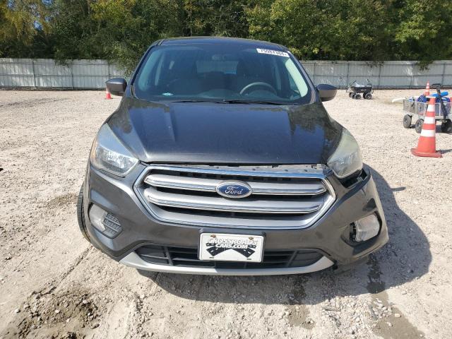 Photo 5 from auction – 2017 FORD ESCAPE SE with VIN 1FMCU0G92HUF09514