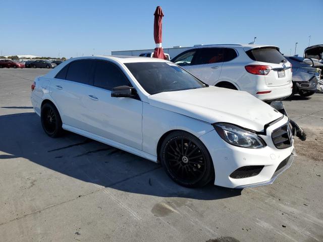 Photo 4 from auction – 2014 MERCEDES-BENZ E 350 with VIN WDDHF5KB8EA921709