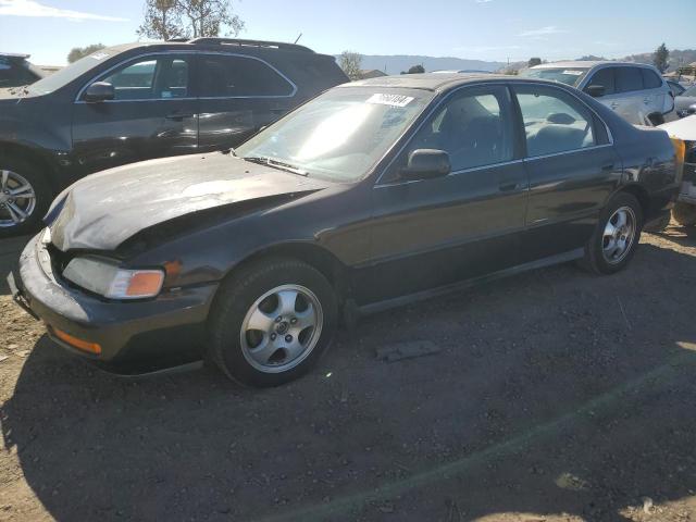 HONDA ACCORD SE 1997 with VIN 1HGCD5604VA139122 - Photo from auction
