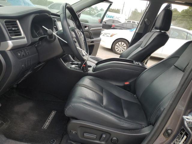 Photo 7 from auction – 2017 TOYOTA HIGHLANDER with VIN 5TDKZRFH2HS515333