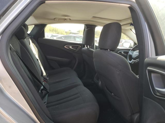Photo 10 from auction – 2015 CHRYSLER 200 LIMITE with VIN 1C3CCCAB9FN700217
