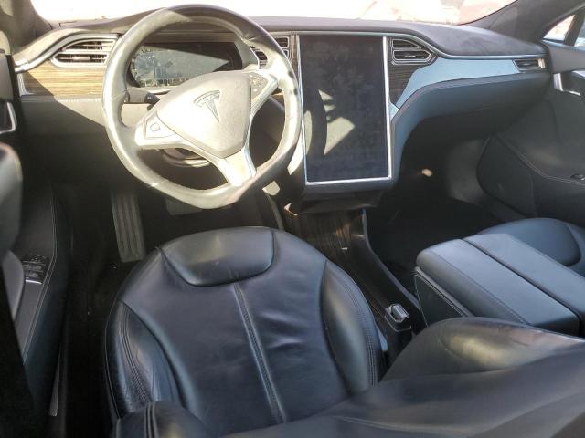 Photo 8 from auction – 2015 TESLA MODEL S with VIN 5YJSA1H22FF080820