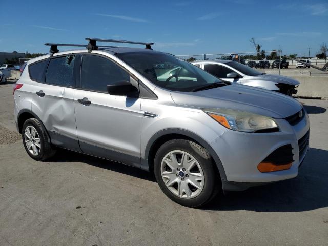 Photo 4 from auction – 2015 FORD ESCAPE S with VIN 1FMCU0F71FUA37366