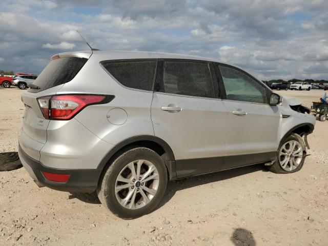 Photo 3 from auction – 2017 FORD ESCAPE SE with VIN 1FMCU0GD8HUC87162