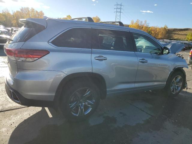 Photo 3 from auction – 2018 TOYOTA HIGHLANDER with VIN 5TDDZRFH6JS870309