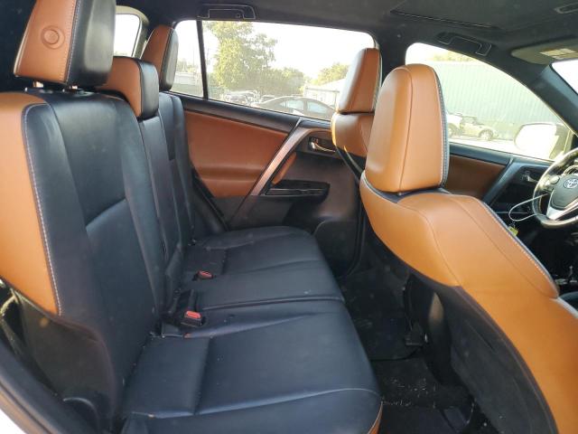 Photo 11 from auction – 2017 TOYOTA RAV4 SE with VIN JTMNFREV9HJ705527