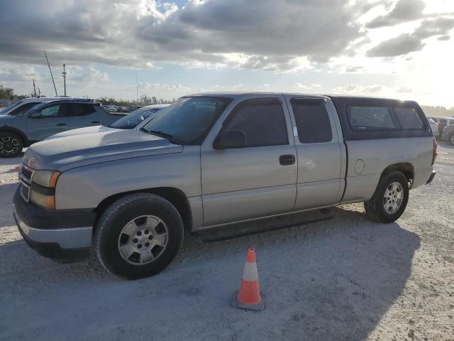 CHEVROLET SILVERADO 2006 with VIN 1GCEC19X66Z229127 - Photo from auction