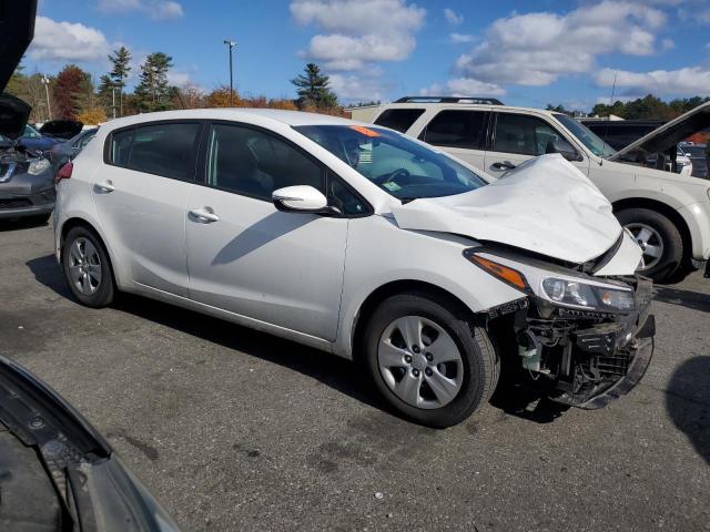 Photo 4 from auction – 2017 KIA FORTE LX with VIN KNAFK5A81H5726239