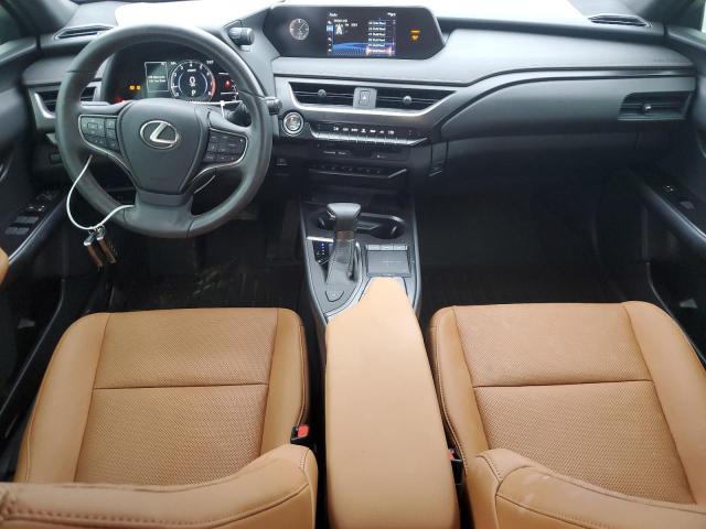 Photo 8 from auction – 2019 LEXUS UX 200 with VIN JTHY3JBH2K2019688