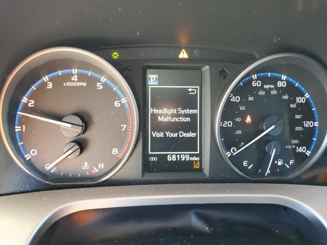 Photo 9 from auction – 2017 TOYOTA RAV4 LE with VIN JTMBFREV2HJ127693