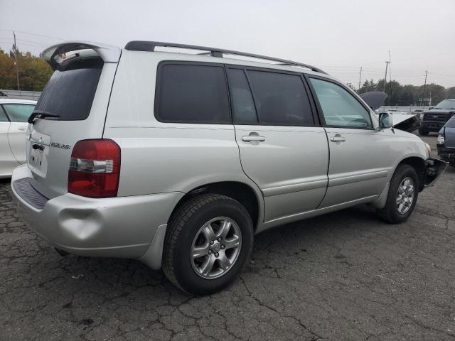 Photo 3 from auction – 2007 TOYOTA HIGHLANDER with VIN JTEHD21A770047901