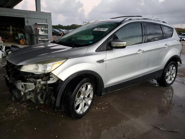 FORD ESCAPE TIT 2016 مع رقم تعريف المركبة 1FMCU0JX3GUA35899 - صورة من المزاد