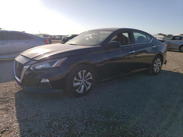 NISSAN ALTIMA S 2019 with VIN 1N4BL4BV2KC165104 - Photo from auction