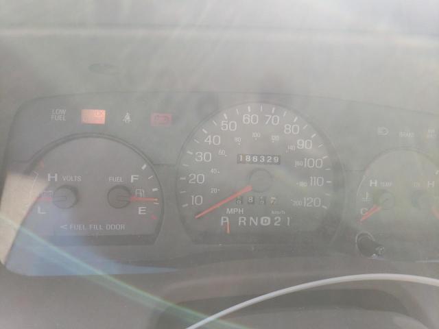 Photo 9 from auction – 2001 MERCURY GRAND MARQ with VIN 2MEFM75W51X693346