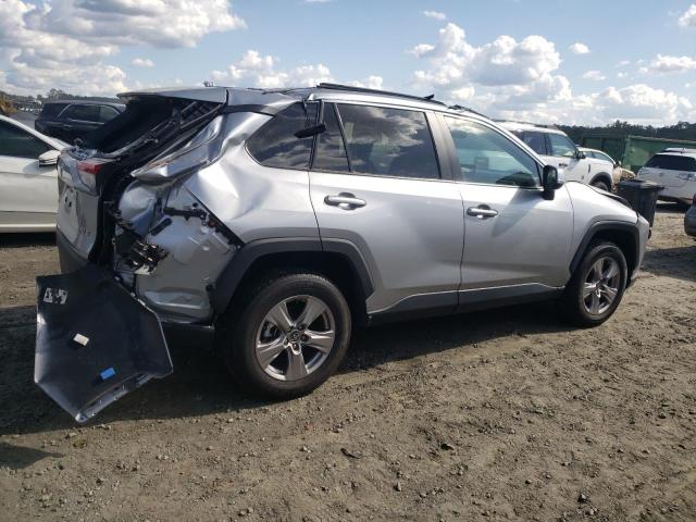 Photo 3 from auction – 2022 TOYOTA RAV4 XLE with VIN 2T3W1RFV4NC211141