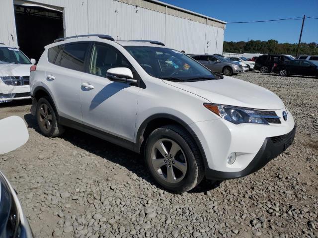 Photo 4 from auction – 2015 TOYOTA RAV4 XLE with VIN JTMRFREV6FJ037510