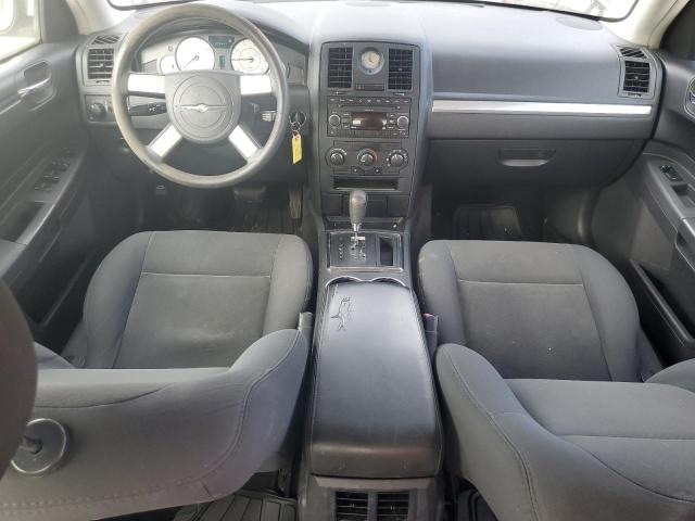Photo 8 from auction – 2008 CHRYSLER 300 LX with VIN 2C3KA43R08H145946