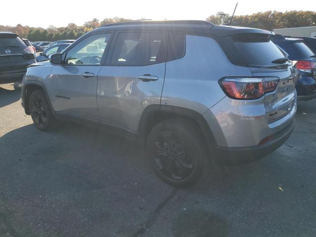 Photo 2 from auction – 2019 JEEP COMPASS LA with VIN 3C4NJDBBXKT661839